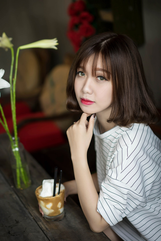 肉丝美脚少妇在线播放